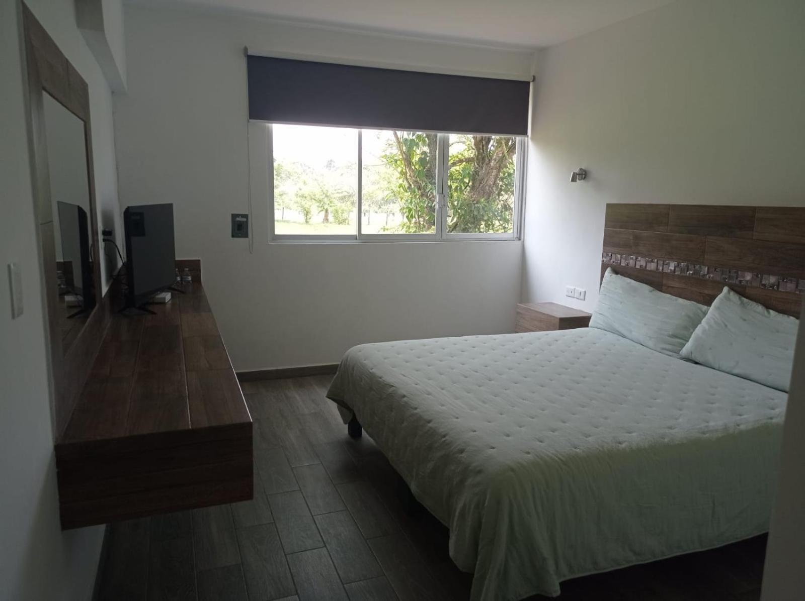 Hotel Los Leones Palenque Zewnętrze zdjęcie
